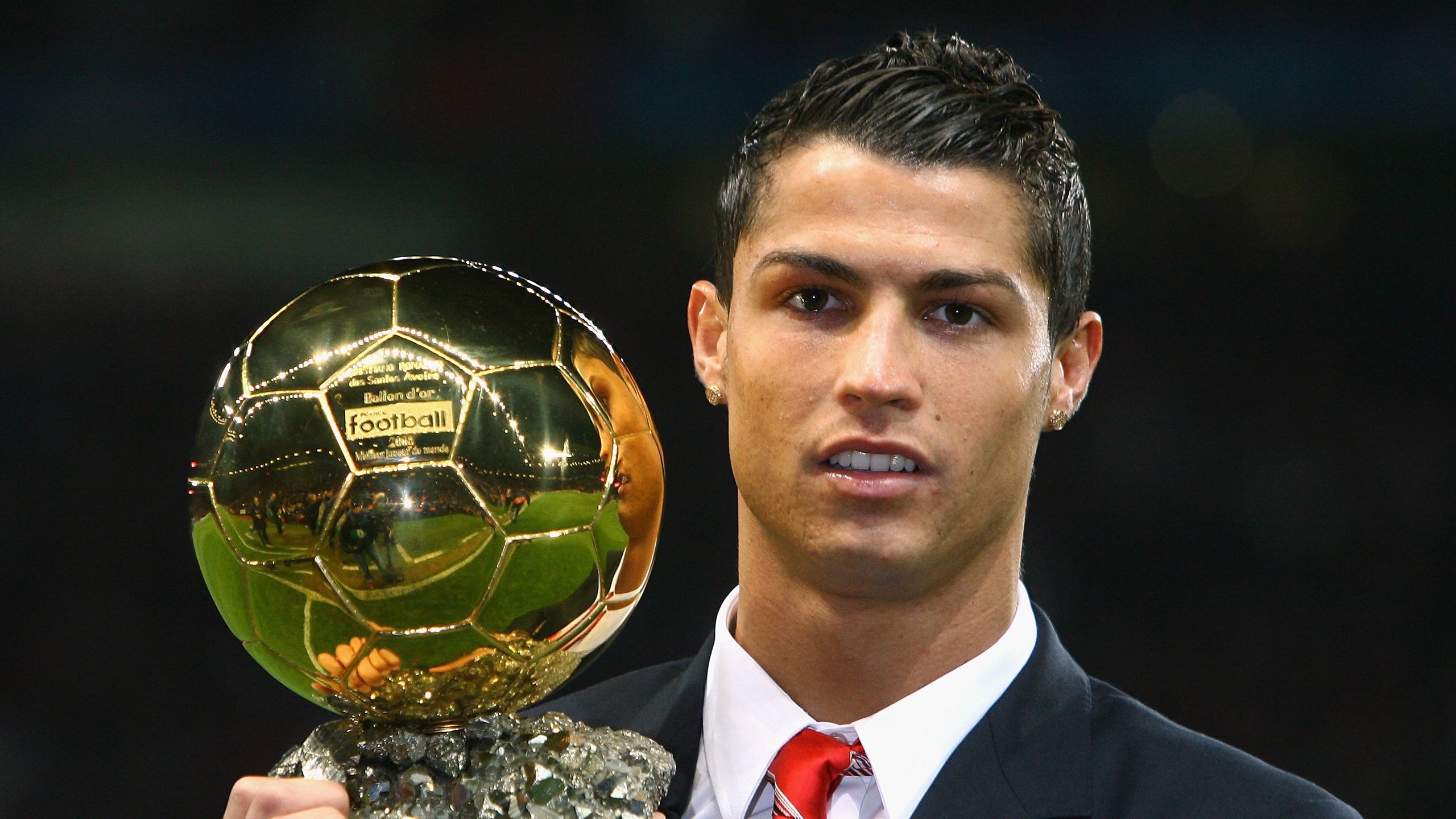 关键节点势不可挡，从JackeyLove到塞尔维亚队的竞技之巅决胜时刻